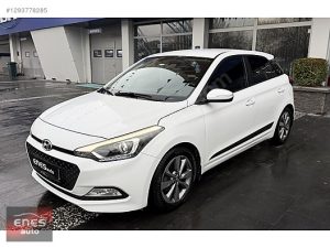 ENES OTO 2015 İ20 1.4 MPİ ELİTE OTOMATİK EKRAN 100HP 94.000KM